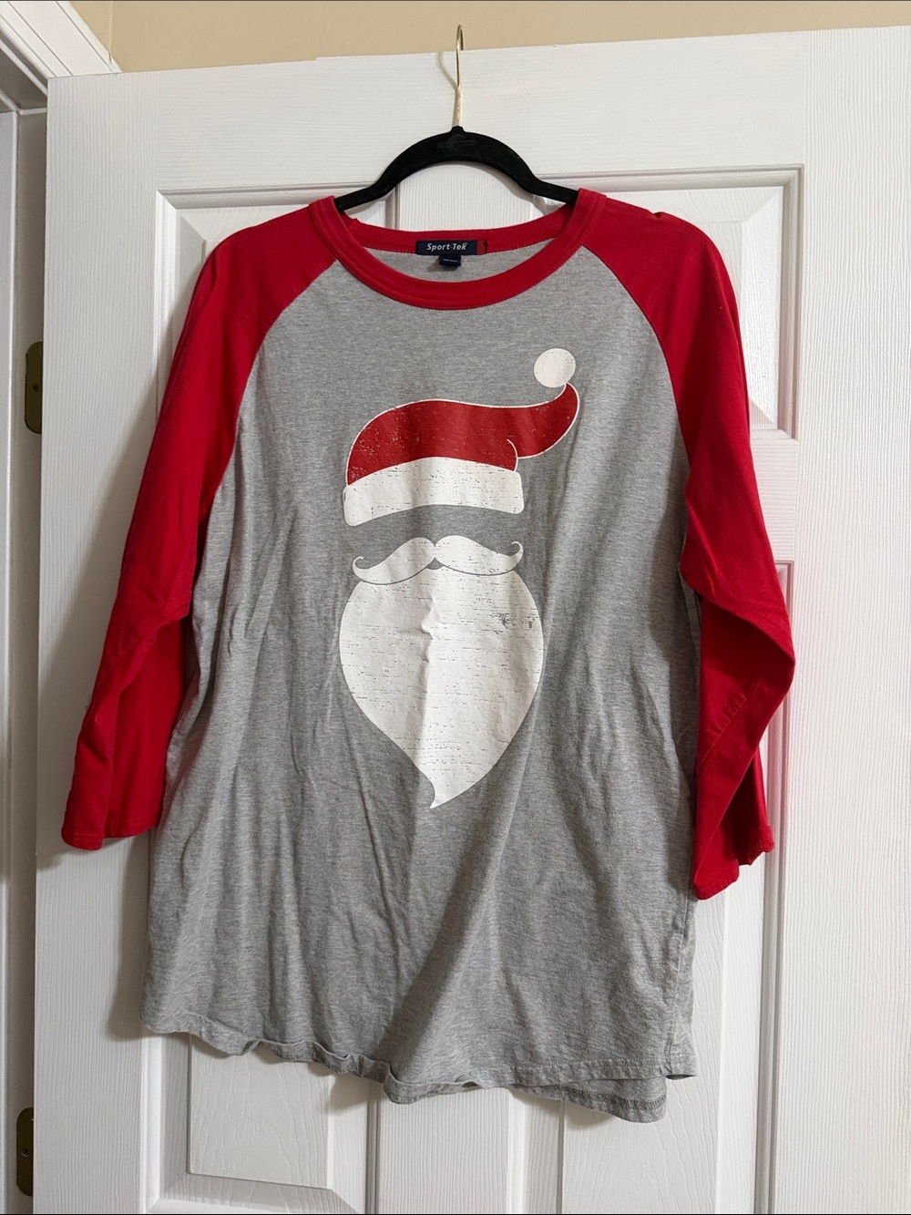 Sport Tek Gray Red White Santa Clause Graphic Print 3/4 Sleeve T Shirt Large